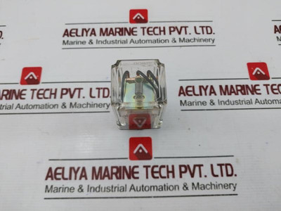 Omron Mk3P Coil Relay W/Base Unit 100/110Vac