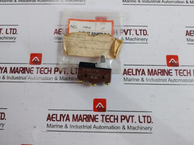 Omron X-10Gw22-b5 Micro Switch 10A 125Vdc, 3A 250Vdc Omron X-10Gw22-b5 Micro Switch 10A 125Vdc, 3A 250Vdc