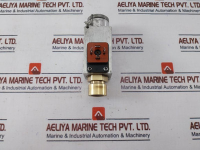 Oiltech Ds 302/Po/G Pressure Switch 300 Bar 24Vdc 5A/250Vac 5A Oiltech Ds 302/Po/G Pressure Switch 300 Bar 24Vdc 5A/250Vac 5A