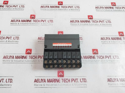 Idec Pfj-t081U 8-channel Relay Output Module 240Vac 1.5A 