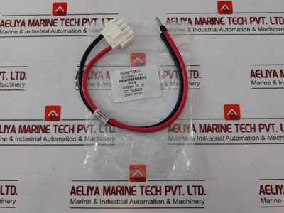 Honeywell 51202901-100 2-wire Wire Harness Connector Rev: B Honeywell 51202901-100 2-wire Wire Harness Connector Rev: B