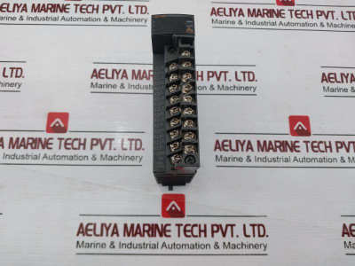 Mitsubishi Electric Melsec-q Qy10 Output Unit 24Vdc 2A 240Vac 2A