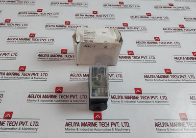 Krom Schroder Valvario Va1-ws/B Actuator 25W 230Vac 50/60Hz 90499 Krom Schroder Valvario Va1-ws/B Actuator 25W 230Vac 50/60Hz 90499