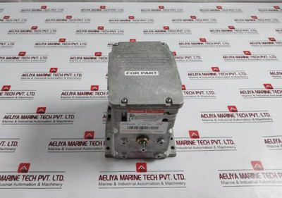 Honeywell M7284A1004 Modutrol Iv Motor 24/120/230V 50/60Hz (Not Working)