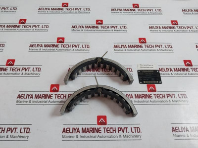 Bosch Rexroth R902066595 Cradle Bearing Shell 19 Meter An3516 614C80 5920 675 14 - Used