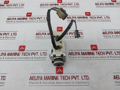 Denso 410622-1620 Servo Motor 10H10 Msma5Azt2U2