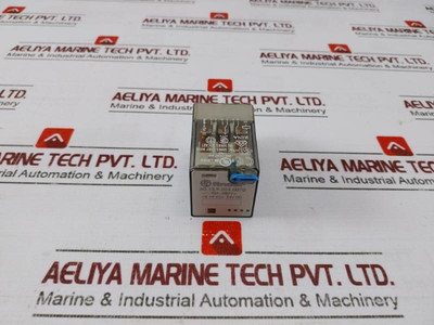 Finder 60.13.9.024.0070 Plug-in Relay 10A-250V - Used Finder 60.13.9.024.0070 Plug-in Relay 10A-250V - Used