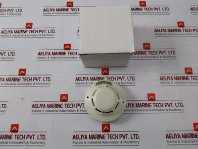 Hochiki Slr-e3Nm Conventional Photoelectric Smoke Detector Gb2281619 En54-7 - Used Hochiki Slr-e3Nm Conventional Photoelectric Smoke Detector Gb2281619 En54-7 - Used