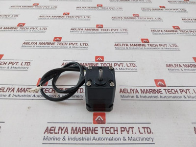 Vexta C6980-9012Gm Stepping Motor Dc 4V 0.6A Ww7 10972 - Used Vexta C6980-9012Gm Stepping Motor Dc 4V 0.6A Ww7 10972 - Used