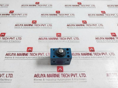 Rexroth 3630030000 3/2 Way Valve 002 2796 - Used Rexroth 3630030000 3/2 Way Valve 002 2796 - Used