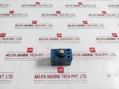 Rexroth 3630030000 3/2 Way Valve 002 2796