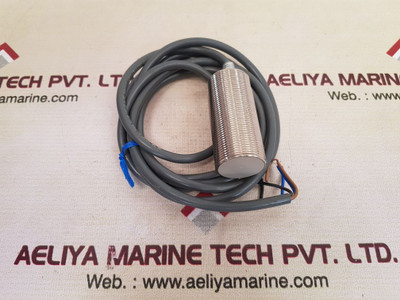 Omron e2e2-x10c2 proximity sensor Omron e2e2-x10c2 proximity sensor