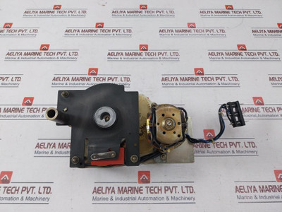 Merlin Gerin Mch-m Motor Mechanism 240V-60Hz-180Va 10A At 240V Ac 685 763
