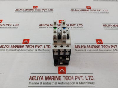 Siemens 3Tf33 00-0A Air Break (Power) Contactor With Auxiliary Switch 3Tx4001-2A Siemens 3Tf33 00-0A Air Break (Power) Contactor With Auxiliary Switch 3Tx4001-2A