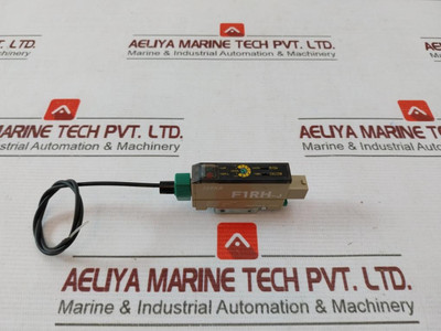 Takenaka F1Rh-j Plc Module Rack 12-24Vdc Seeka - Used