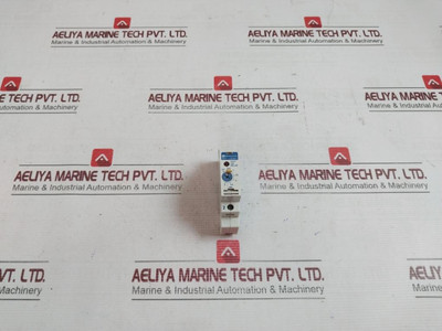 Telemecanique Re1-la001 Timer Travail On Delay 24-240V 0,7A 2,5W 0,1-3 Sec - Used