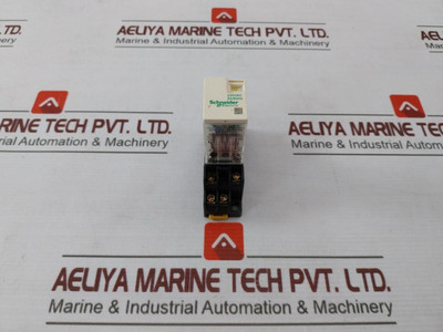 Schneider Electric Rxm2Lb2P7 Ac Coil Cube Relay With Base Socket 230Vac 50/60Hz - Used