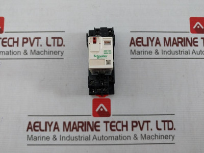Schneider Electric Rxm2Ab2P7 Miniature Plug In Relay 230Vac 12A/250 Vac 28Vdc - Used Schneider Electric Rxm2Ab2P7 Miniature Plug In Relay 230Vac 12A/250 Vac 28Vdc - Used