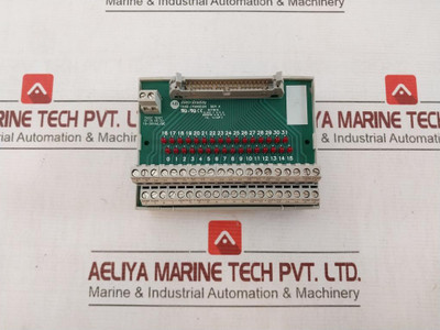 Allen-bradley 1492-ifm40D24 Digital Interface I/O Module 10-30Vac/Dc Ser.A