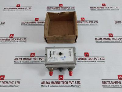Johnson Controls P78Mcb-9300 Dual Pressure Control Switch 100-400 Psi Plt057N030 - New Johnson Controls P78Mcb-9300 Dual Pressure Control Switch 100-400 Psi Plt057N030 - New