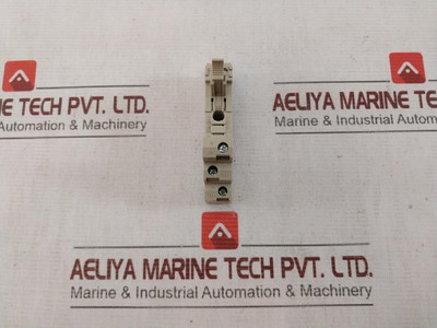 Lot Of 5X Omron P2Rf-05-e Relay Socket 10A 250V 2840Cx - New