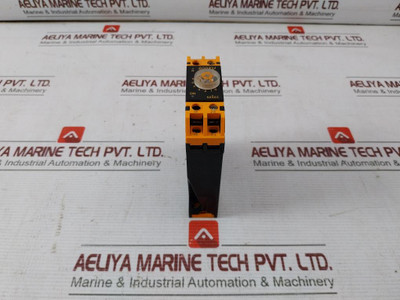 Selec 800Xu Programmable Electronic Timer Switch 20 V To 240 Vac 50/60Hz - Used