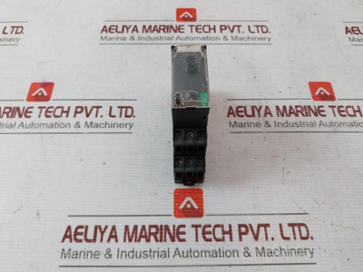 Schneider Electric Re22R2Cmr Modular Timing Relay 24–240Vac/Dc 0.05S-300H