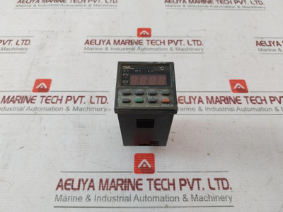 Fuji Electric Pxz4Tay2-5Vc26-d Temperature Controller 100-240Vac 50/60Hz 15Va - Used