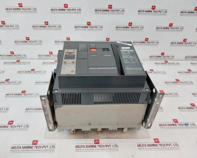 Schneider Electric Nw32 H1 Masterpact Micrologic 2.0A Circuit Breaker 1000V 12Kv - Used