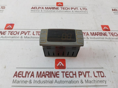 Dixell Xr01Cx-5N0C0 Digital Temperature Controller Unit Thermostat Liabbxb500 - Used