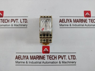 Omron My4N Power Relay With Socket Pyf-14A-n 220/240 Vac 5A 28Vdc