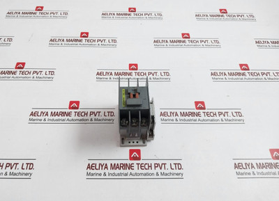 Hyundai Umc 18 Magnetic Contactor 40A K60947-4-1 Ac3-0-0 50/60Hz 26Kgf-cm 220V~