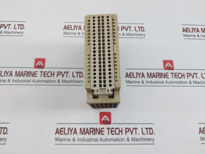 Siemens 6Es5 482-8Ma12 Digital Input-output Module 32X24Vdc 0.1A 0.5A