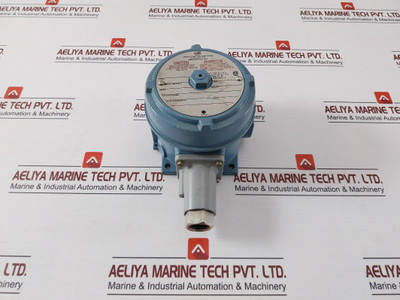United Electric J120 Explosion-proof Pressure Switch 15/300 Psi 2000 Kpa
