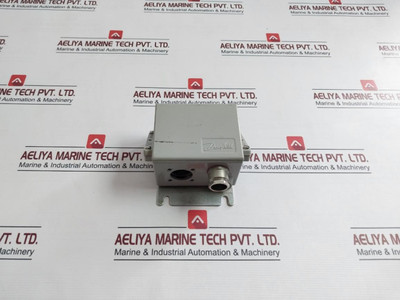 Danfoss Kps 80 Temperature Switch Ip67 060L3128 Danfoss Kps 80 Temperature Switch Ip67 060L3128