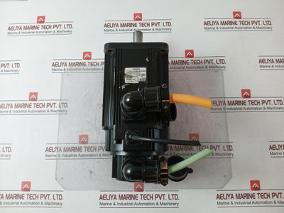 Siemens 1Fl5066-0Ac21-0Ah0 Simotics Synchronous Servo Motor Nn 2000Rpm 0.6A