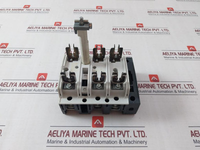 Siemens 3Kl8121-3Ha00 Switch Disconnector Fuse 32A 690V Ac 23A 50Hz Siemens 3Kl8121-3Ha00 Switch Disconnector Fuse 32A 690V Ac 23A 50Hz
