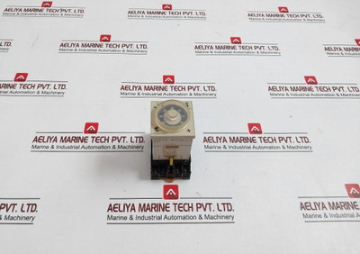Omron H3Cr-a Timer Module 100 To 240Vac 5A 250Vac 50/60Hz