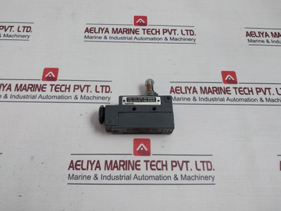 Omron Ze-q22-2 Industrial Limit Switch