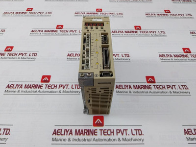 Yaskawa Sgdm-01Ada Servo Drive Ip1X 1Ph 200-230V 50/60Hz 2A 0.10Kw (Not Working)