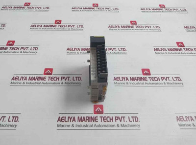 Omron Cqm1-oc222 Output Unit 94V-0 8 Point