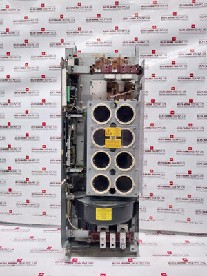 Siemens 6Se7031-8Tf60-z Simovert Vc Dc Inverter Drive Dc510-650V 221.0A 0-500Hz