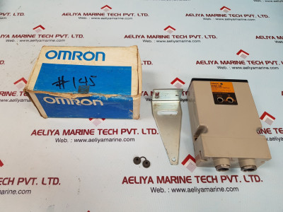 Omron E4A-3K 100/220Vac 50/60Hz Ultrasonic Switch Sensor Board