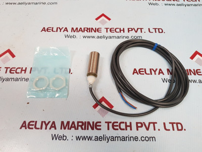 Omron e2a-m18ks08-wp-c2 proximity sensor Omron e2a-m18ks08-wp-c2 proximity sensor