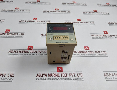 Han Young Electronics Hy-8200S-ppmor08 Temperature Controller (Not Working)