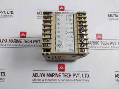 Han Young Electronics Hy-8200s-ppmor08 Temperature Controller (Not Working)