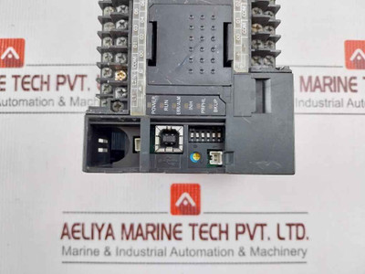 Omron Cp1L-m40Dr-a Programmable Logic Controller 24V Dc 7.5Ma (Not Working)