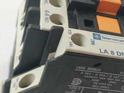 Telemecanique Ca2 Dn22 Auxiliary Control Relay