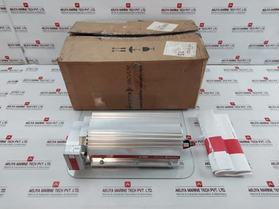 Pfeiffer Vacuum Splitflow 310 Turbo Vacuum Pump 60,000 1Min 1000 Hz