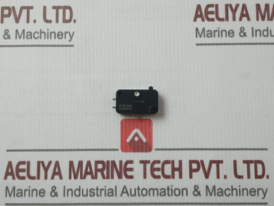 Lot Of 2X Omron V-15-1A2 Miniature Basic Switch